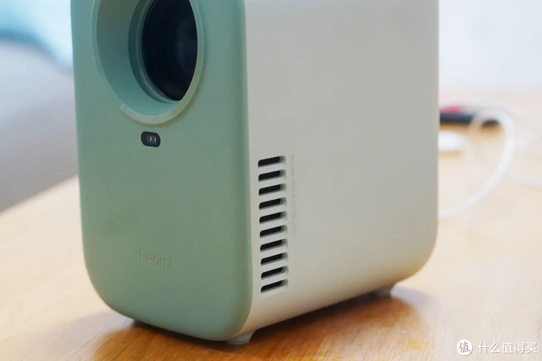 谁说百元价位没有好投影仪？Redmi投影仪 Lite 版 绿色 分享