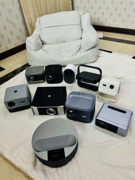 2024年家用投影仪选购指南:高性价比推荐全面解析